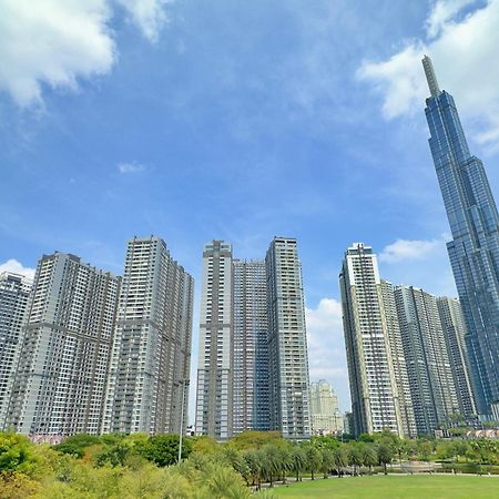 Vinhomes Central Park - Serviced Apartments Rental Ltd Хошимин Экстерьер фото
