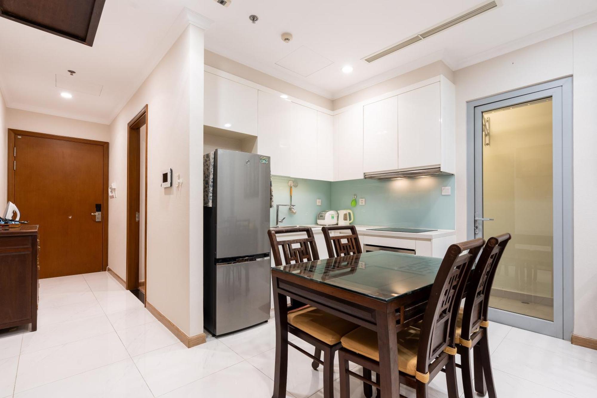 Vinhomes Central Park - Serviced Apartments Rental Ltd Хошимин Экстерьер фото