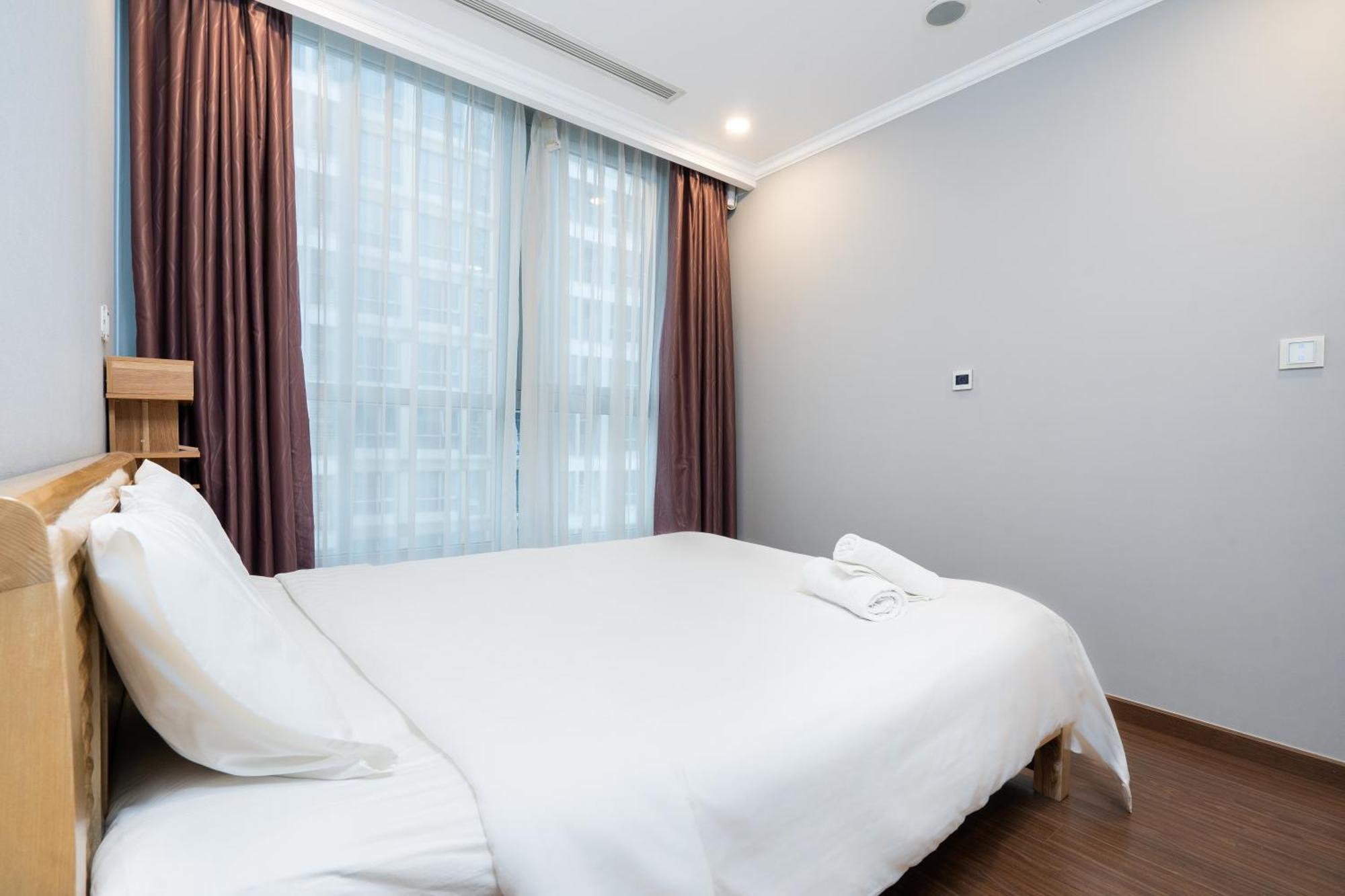 Vinhomes Central Park - Serviced Apartments Rental Ltd Хошимин Экстерьер фото