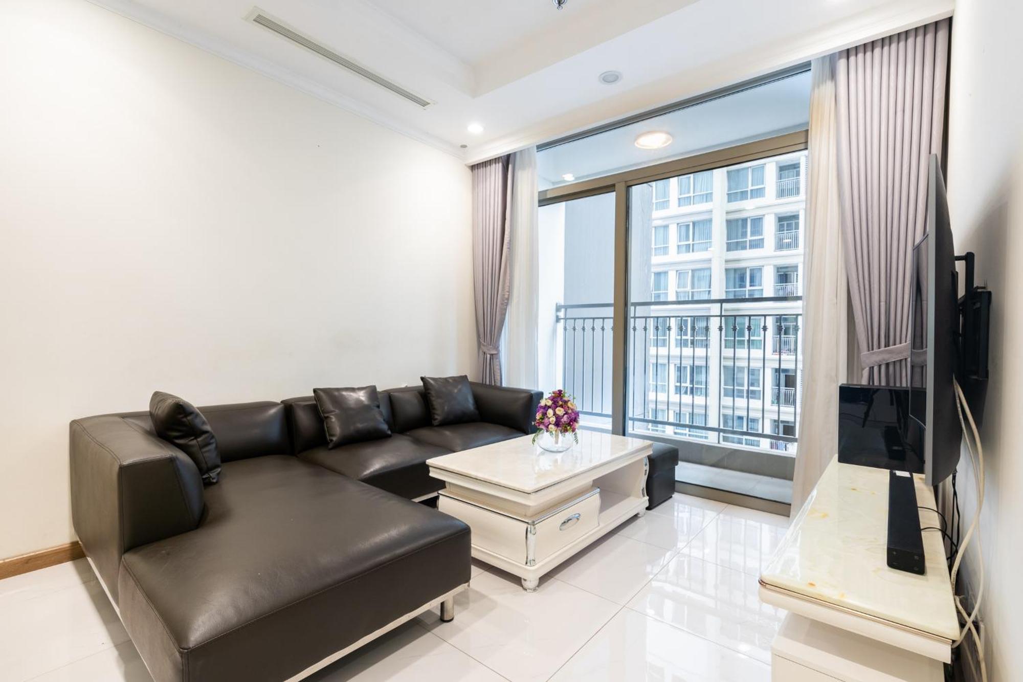 Vinhomes Central Park - Serviced Apartments Rental Ltd Хошимин Экстерьер фото