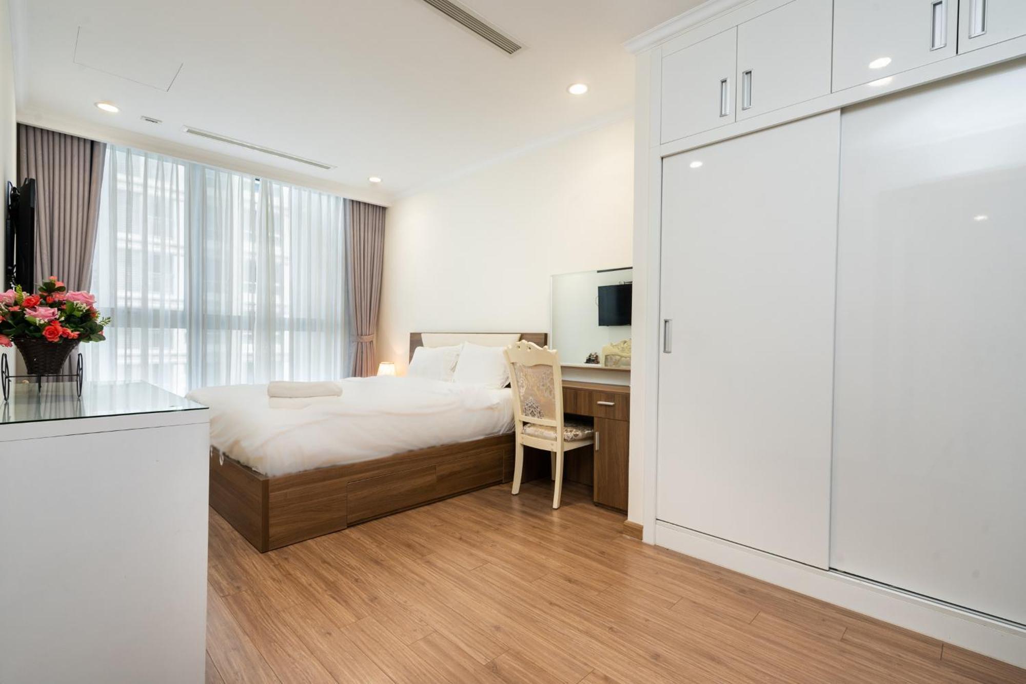 Vinhomes Central Park - Serviced Apartments Rental Ltd Хошимин Экстерьер фото
